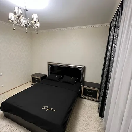 Eleon Apartment Uman Exterior photo